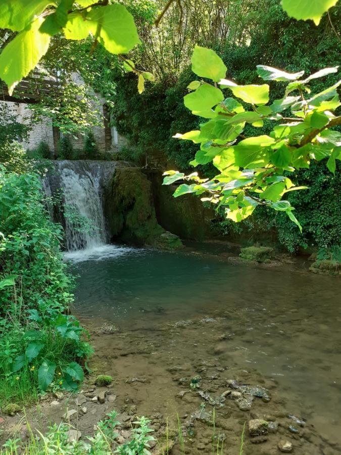 Moulin Chantepierre Pont-d'Hery Exterior photo